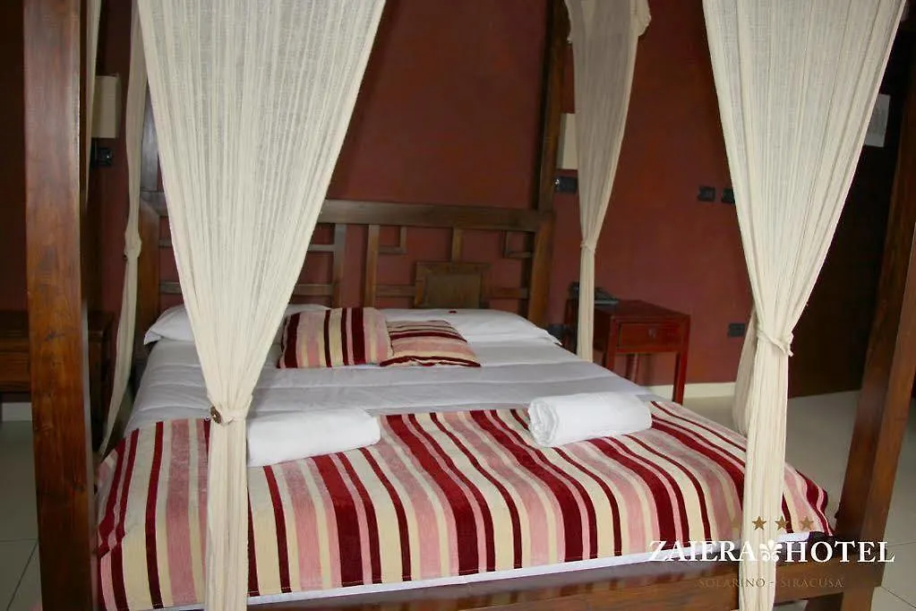 Zaiera Resort Siracusa Solarino 4*,